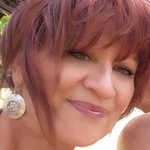 Meet your Posher, Diana